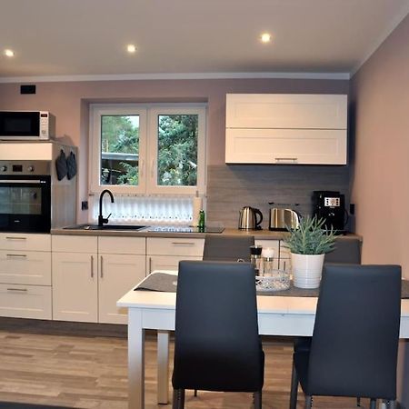 -Haus Am Waeldchen- Apartment Zehdenick Luaran gambar