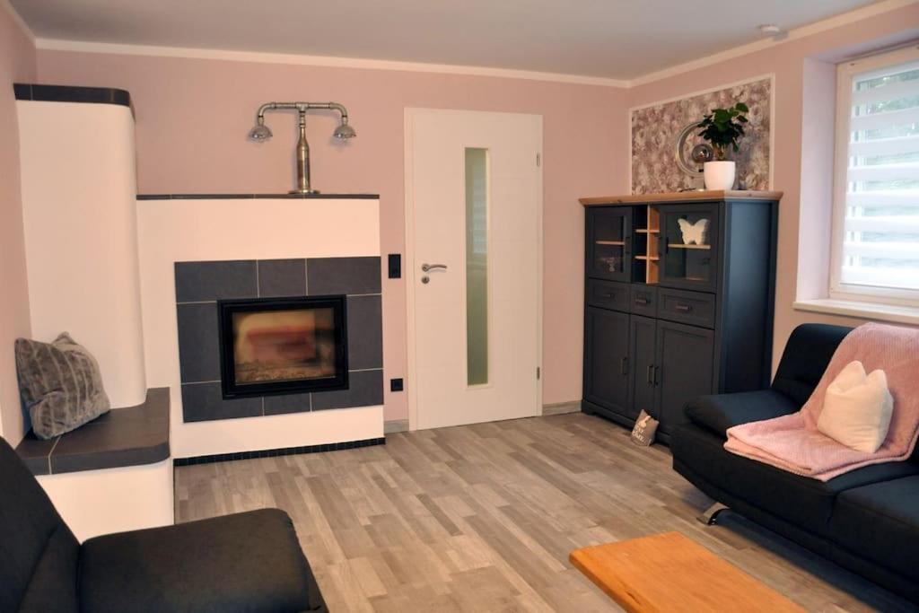 -Haus Am Waeldchen- Apartment Zehdenick Luaran gambar